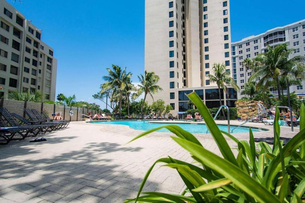 Pointe Estero Resort Fort Myers Beach Exterior photo